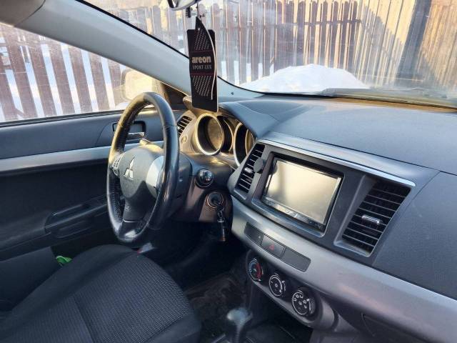 Mitsubishi Lancer, 2010 года, 109 лс, 300000 км, АКПП - Изображение 3
