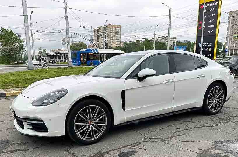 Porsche Panamera, 2018г. - Изображение 1