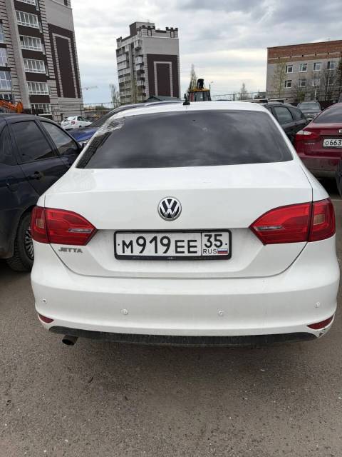 Volkswagen Jetta, 2012 года, 105 лс, 214144 км, АКПП - Изображение 4