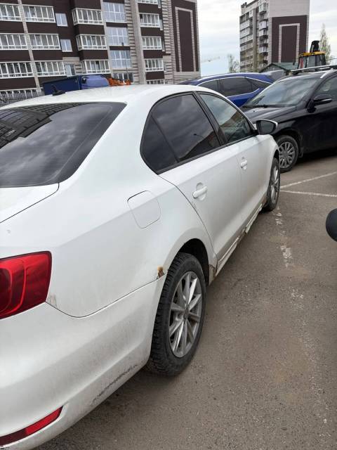 Volkswagen Jetta, 2012 года, 105 лс, 214144 км, АКПП - Изображение 3