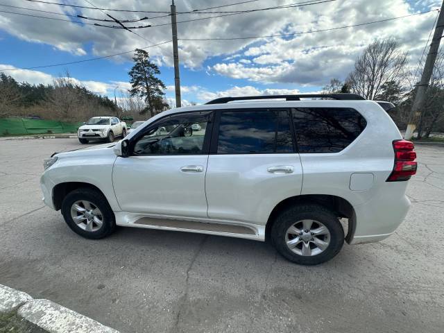 Toyota Land Cruiser Prado, 2011 года, 163 лс, 456000 км, полный привод, АКПП - Изображение 4