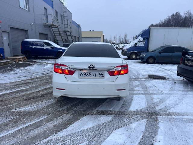Toyota Camry, 2014 года, 181 лс, 249000 км, АКПП - Изображение 2