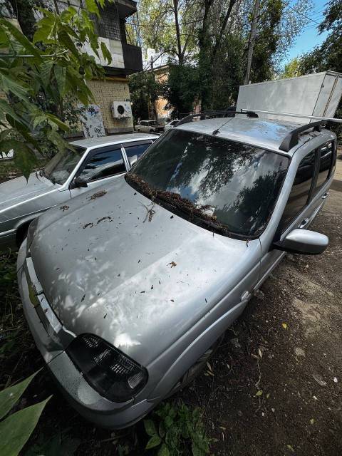 Chevrolet Niva, 2013 года, 79,6 лс, 200000 км, полный привод - Изображение 1