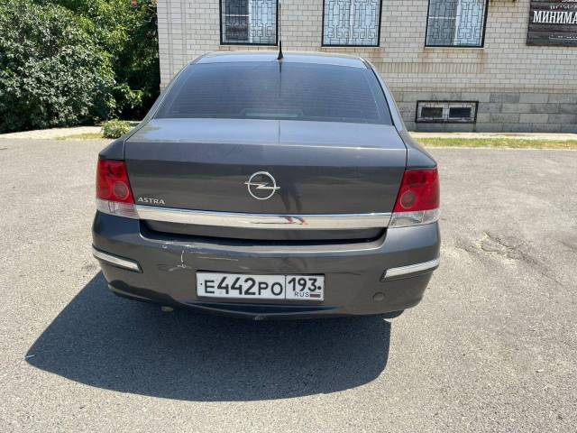 Opel Astra, 2010 года, 115 лс - Изображение 4