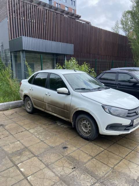 Lada Granta, 2022 года, 87 лс, АКПП - Изображение 2