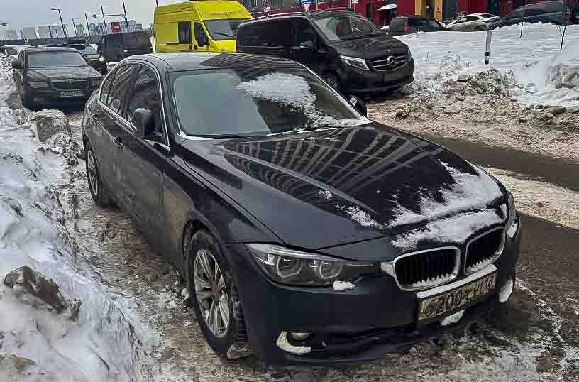 BMW 318i, 2016г. - Изображение 1