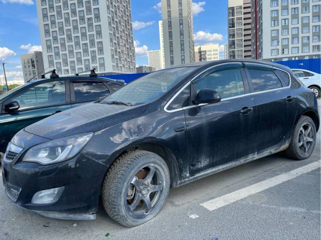 Opel Astra, 2011 года, 180 лс, АКПП - Изображение 1