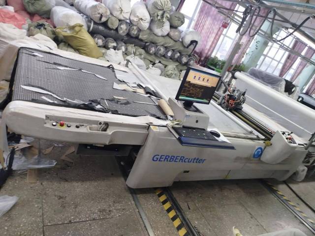 Автомат вышивальный TAJIMA, конвейерный раскройный комплекс GERBERcutter - Изображение 2