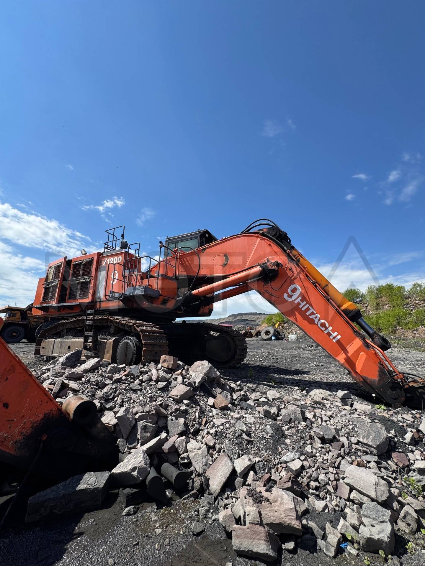 Экскаватор HITACHI EX1200-6BH, 2016 года - Изображение 1