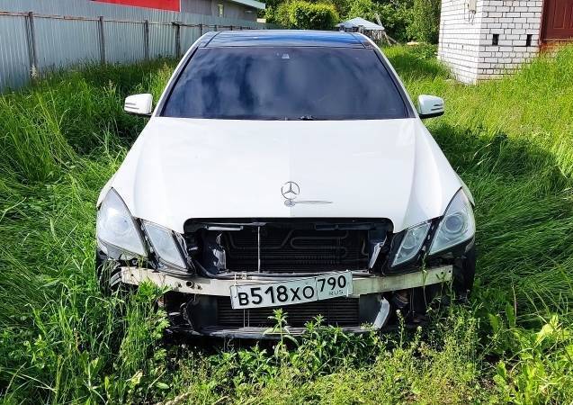 Mercedes-Benz E-Класс, 2011 года, 184 лс, 250000 км, АКПП - Изображение 3