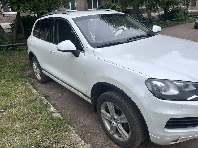Volkswagen Touareg, 2013 года, 249 лс, 280775 км, полный привод, АКПП - Изображение 3