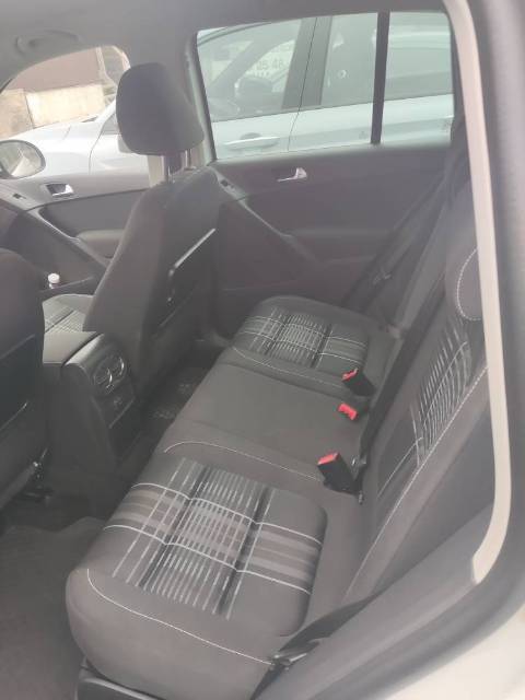 Volkswagen Tiguan, 2016 года, 122 лс, 83699 км - Изображение 10