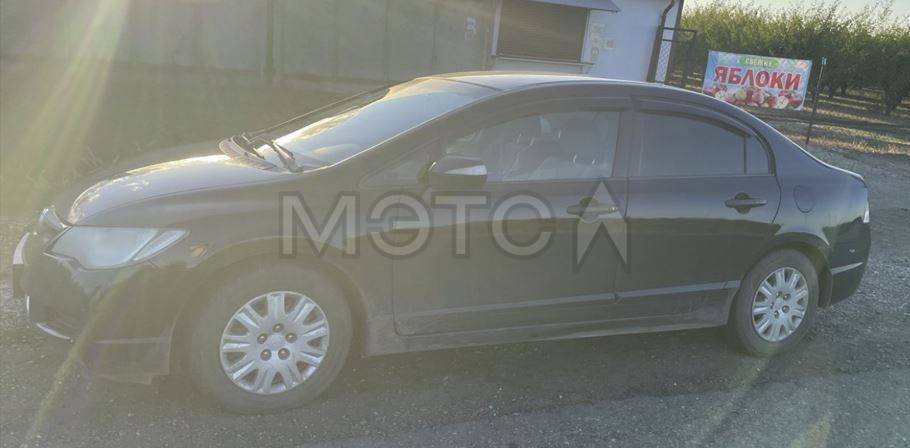Honda Civic, 2008 года, 140 лс, 330 000 км - Изображение 1
