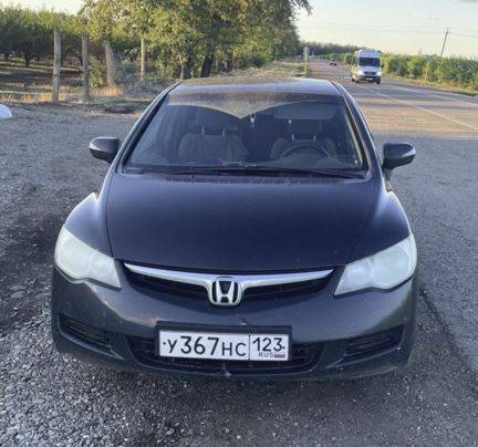 Honda Civic, 2008 года, 140 лс, 330 000 км - Изображение 2