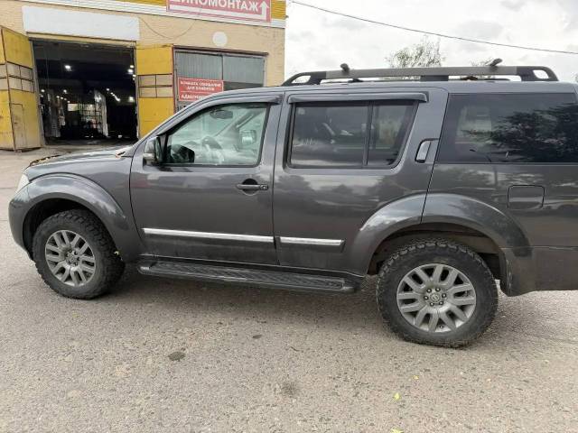 Nissan Pathfinder 3.0 D, 2011 года, 231 лс, 169 436 км, полный привод, АКПП - Изображение 5