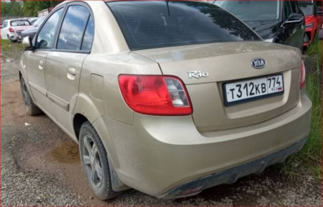 Kia Rio, 2010 года, 95 лс - Изображение 3