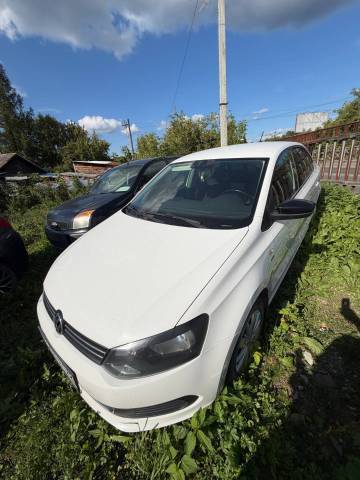 Volkswagen Polo, 2013 года, 105 лс - Изображение 2