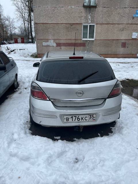 Opel Astra, 2011 года, 90 лс, 241113 км - Изображение 4