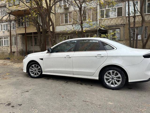 Kaiyi E5, 2023 года, 146 лс, АКПП - Изображение 1