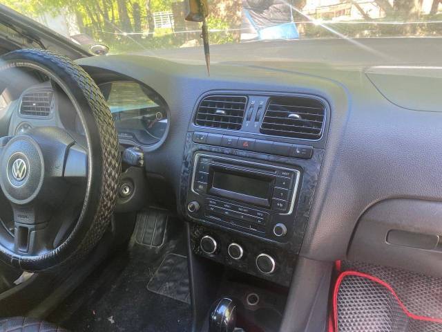 Volkswagen Polo, 2013 года, 105 лс, АКПП - Изображение 12