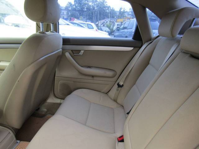 Audi A4, 2005 года, 163 лс, 300892 км - Изображение 9