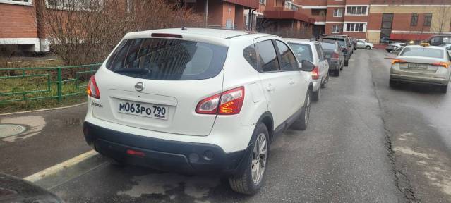 Nissan Qashqai, 2010 года, 141 лс, 220000 км, полный привод, АКПП - Изображение 4