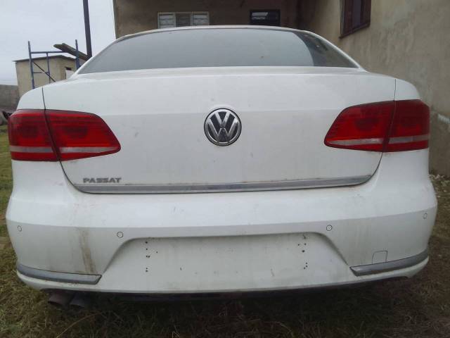 Volkswagen Passat, 2012 года, 152 лс, АКПП - Изображение 5