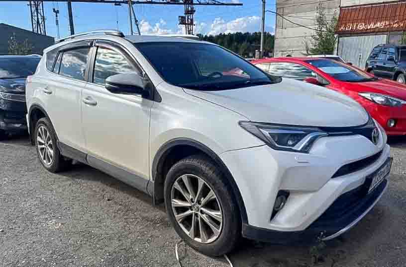 Toyota RAV4, АКПП, 2017г. - Изображение 1