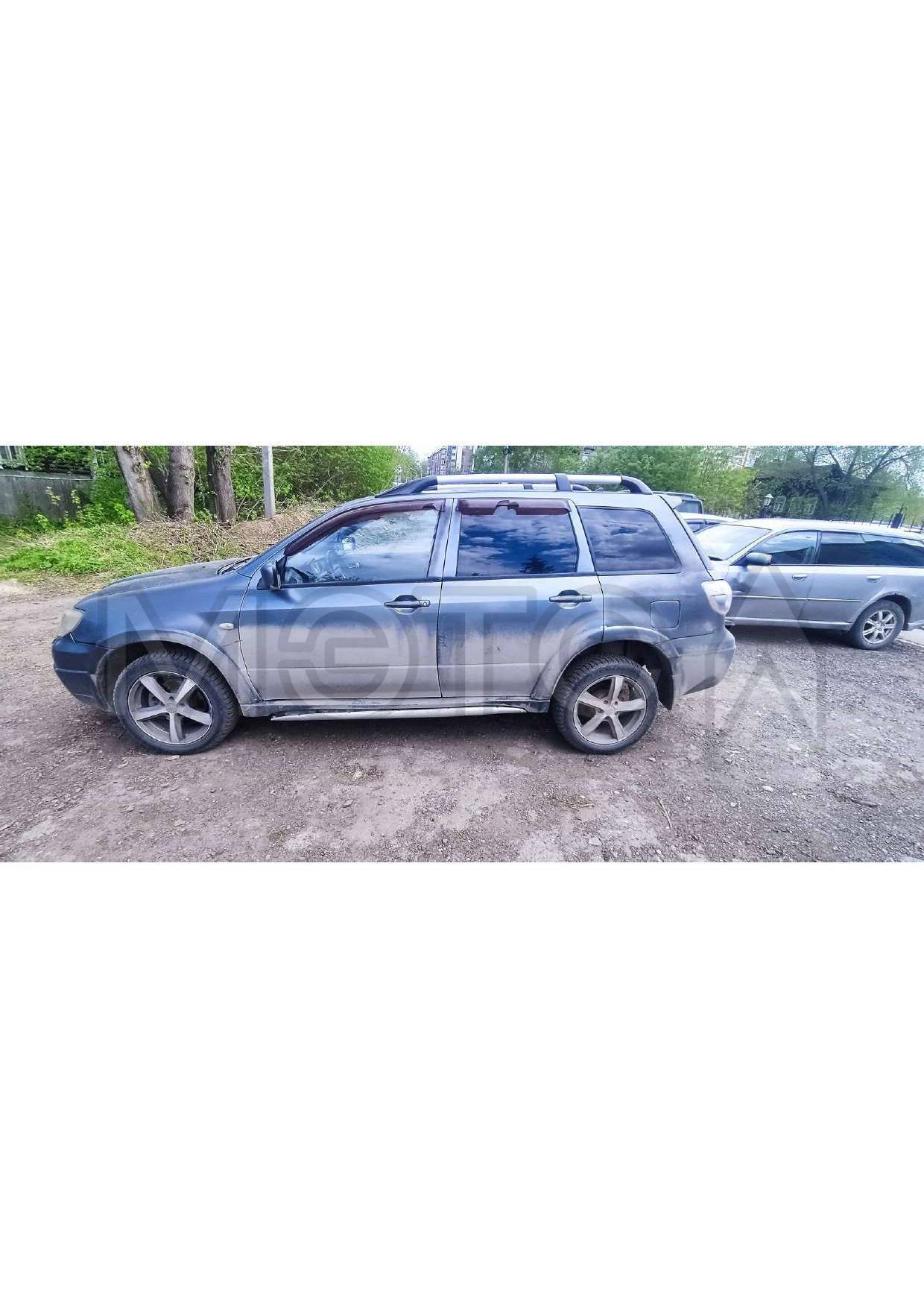 Mitsubishi Outlander, 2006 года, 160 лс, 350000 км, полный привод, АКПП - Изображение 1
