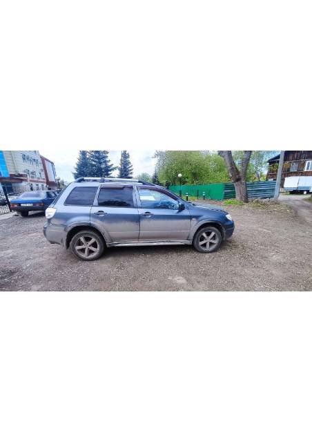 Mitsubishi Outlander, 2006 года, 160 лс, 350000 км, полный привод, АКПП - Изображение 3
