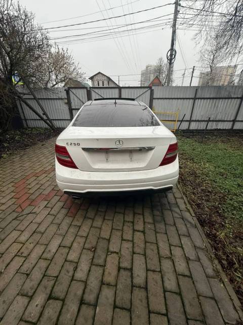 Mercedes-Benz C-Класс, 2012 года, 150 лс, 169000 км, АКПП - Изображение 4