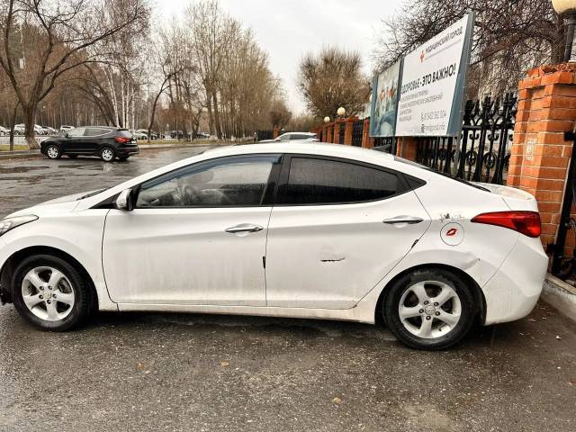 Hyundai Avante, 2011 года, 140 лс, 203000 км, АКПП - Изображение 3