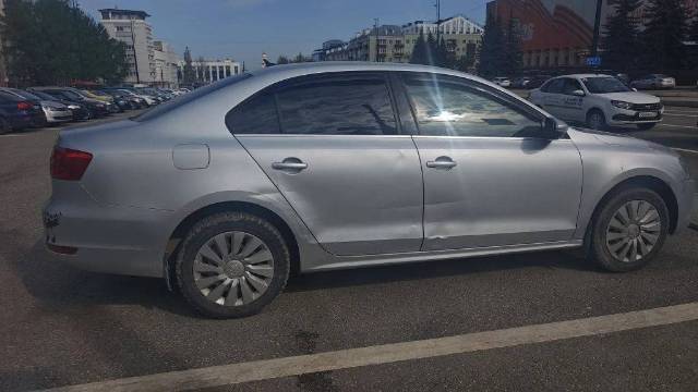 Volkswagen Jetta, 2013 года, 122 лс, 181327 км - Изображение 2