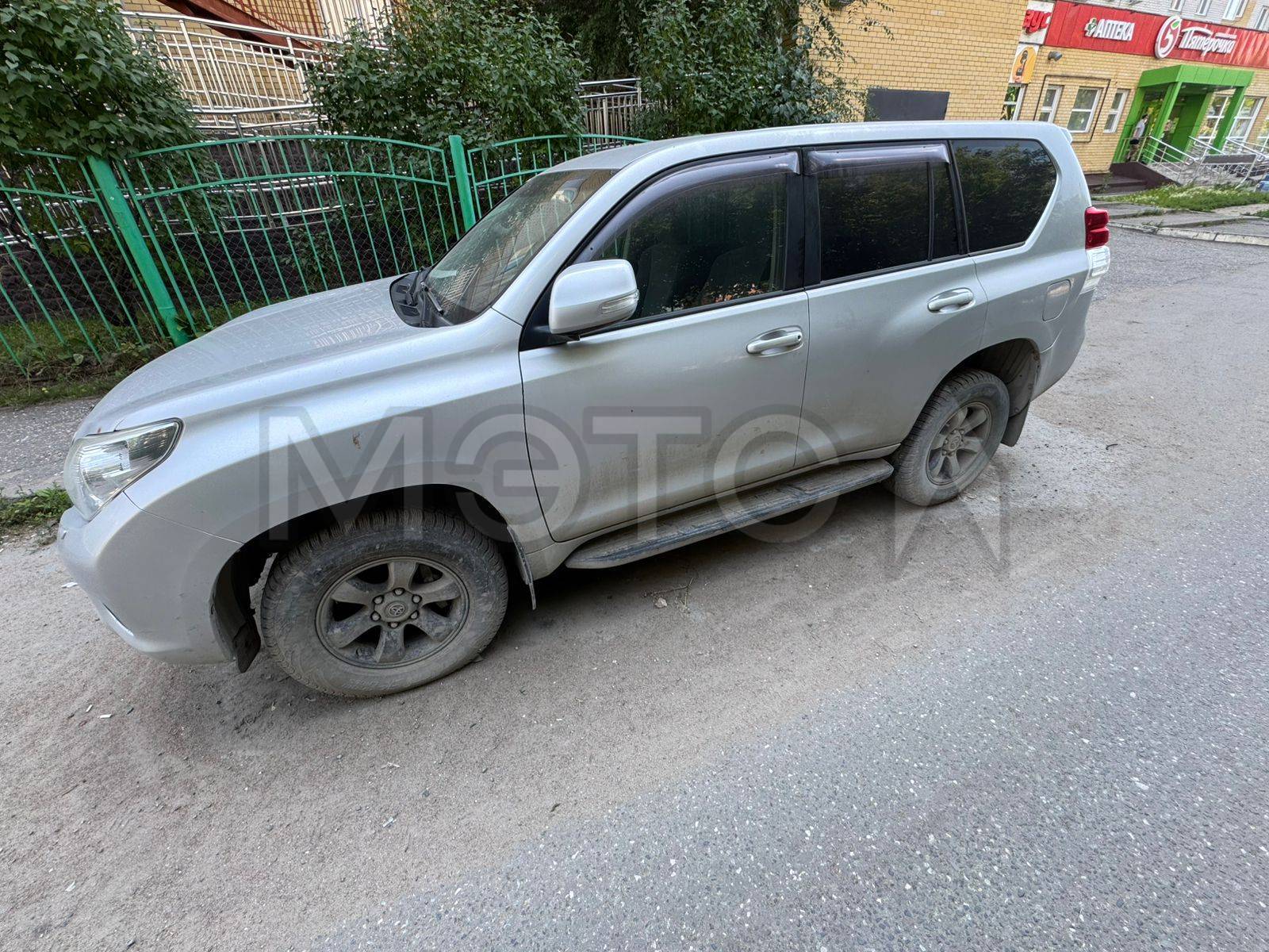 Toyota Land Cruiser Prado, 2013 года, 173 лс, полный привод, АКПП - Изображение 1