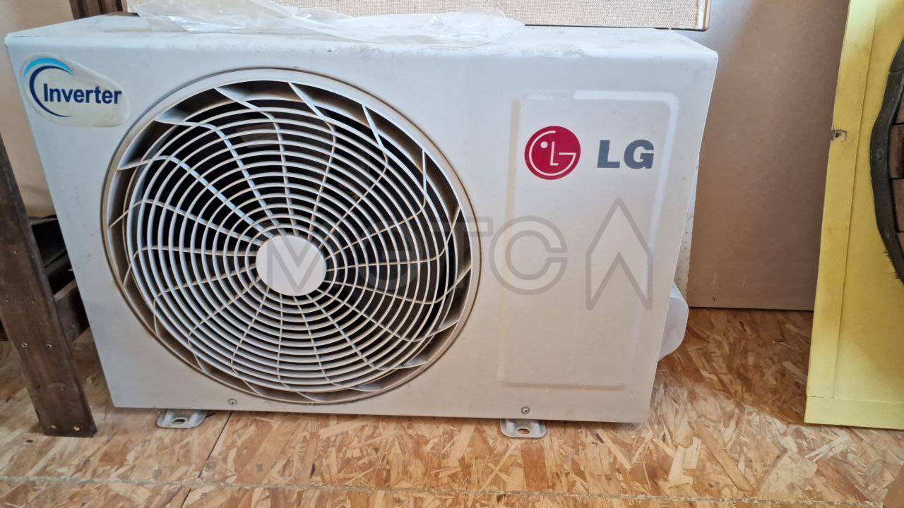 Кондиционер LG S12AF UHD0 - Изображение 1