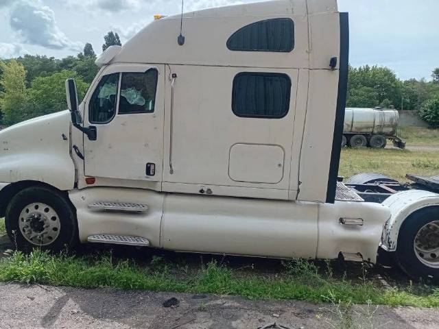 Грузовой автомобиль Kenworth T2000, 2001 года - Изображение 3