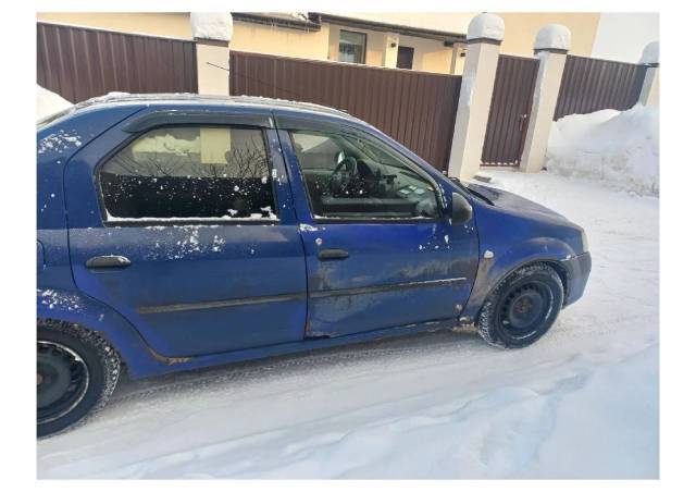 Renault Logan, 2006 года, 75 лс, 300396 км - Изображение 4