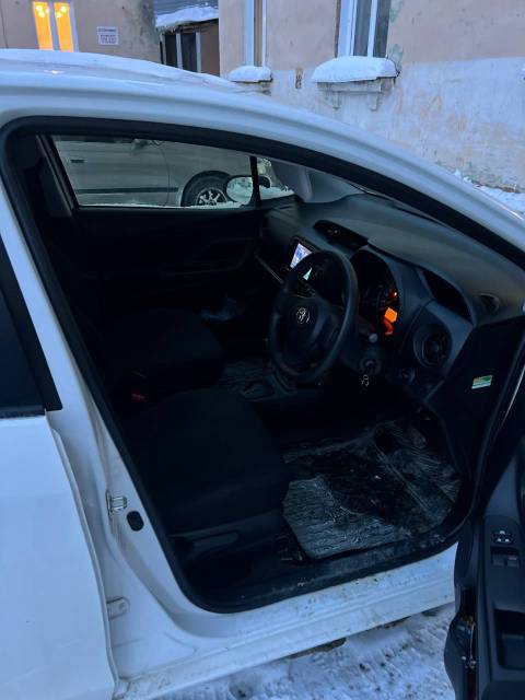 Toyota Vitz, 2018 года, 69 лс, 43127 км, АКПП - Изображение 4