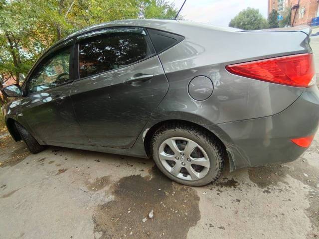 Hyundai Solaris, 2015 года, 107 лс, 160176 км, АКПП - Изображение 2