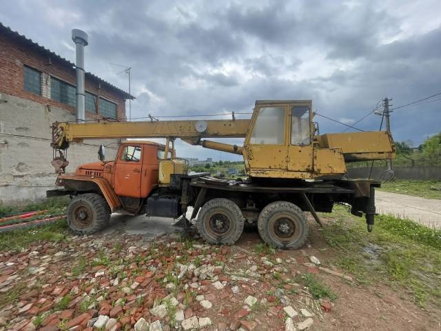УРАЛ-АНКС-3574 Грузовой, автокран 1994 года - Изображение 2