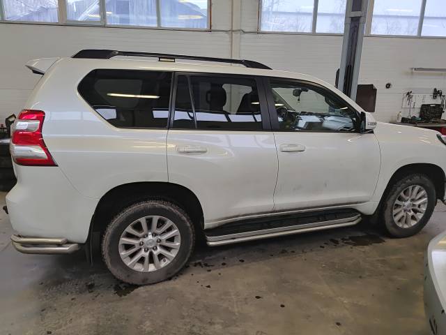 Toyota Land Cruiser, 2017 года, 131 лс, 239693 км, полный привод, АКПП - Изображение 8