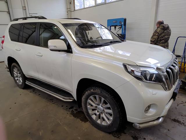 Toyota Land Cruiser, 2017 года, 131 лс, 239693 км, полный привод, АКПП - Изображение 3