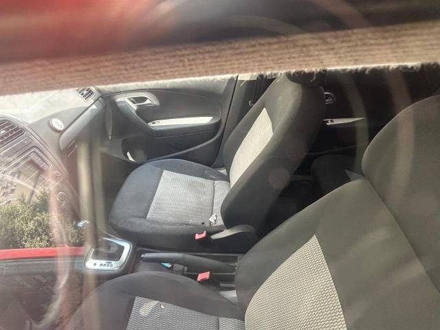Volkswagen Polo, 2011 года, 105 лс, 200000 км, АКПП - Изображение 8