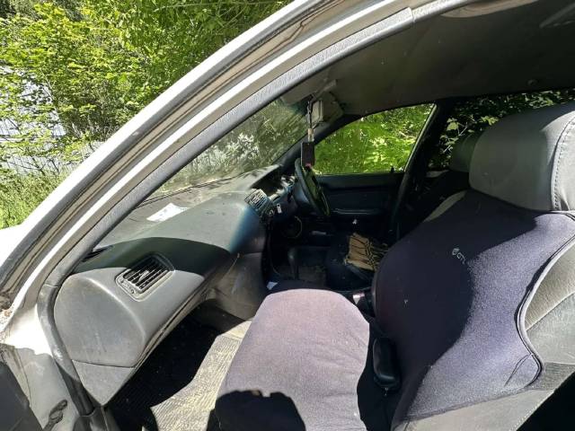 Toyota Corolla, 2001 года, 85 лс, АКПП - Изображение 9