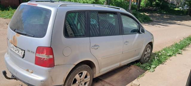 Volkswagen Touran, 2005 года, 140 лс, 368000 км, АКПП - Изображение 3