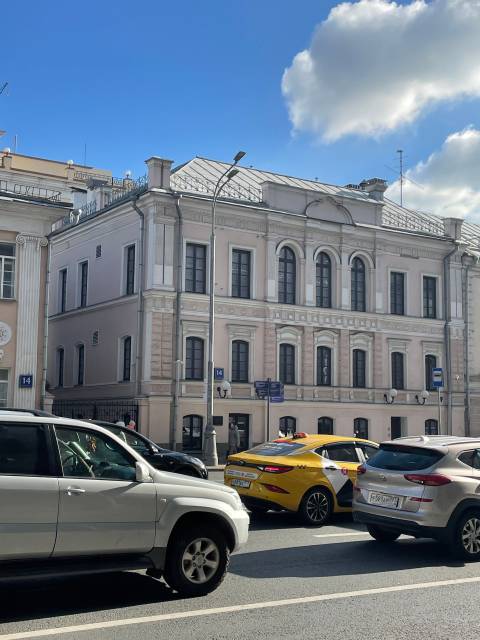 Здание 791 кв.м. и земельный участок 300 кв.м. в Москве - Изображение 2