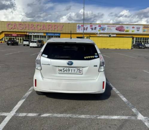 Toyota Prius Alpha, 2014 года, 99 лс, 258000 км, АКПП - Изображение 7