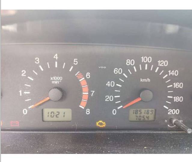Chevrolet Niva, 2010 года, 80 лс, 185189 км, полный привод - Изображение 8
