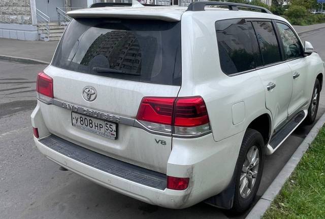 Toyota Land Cruiser, 2019 года, 249 лс, 210  000 км, полный привод, АКПП - Изображение 3