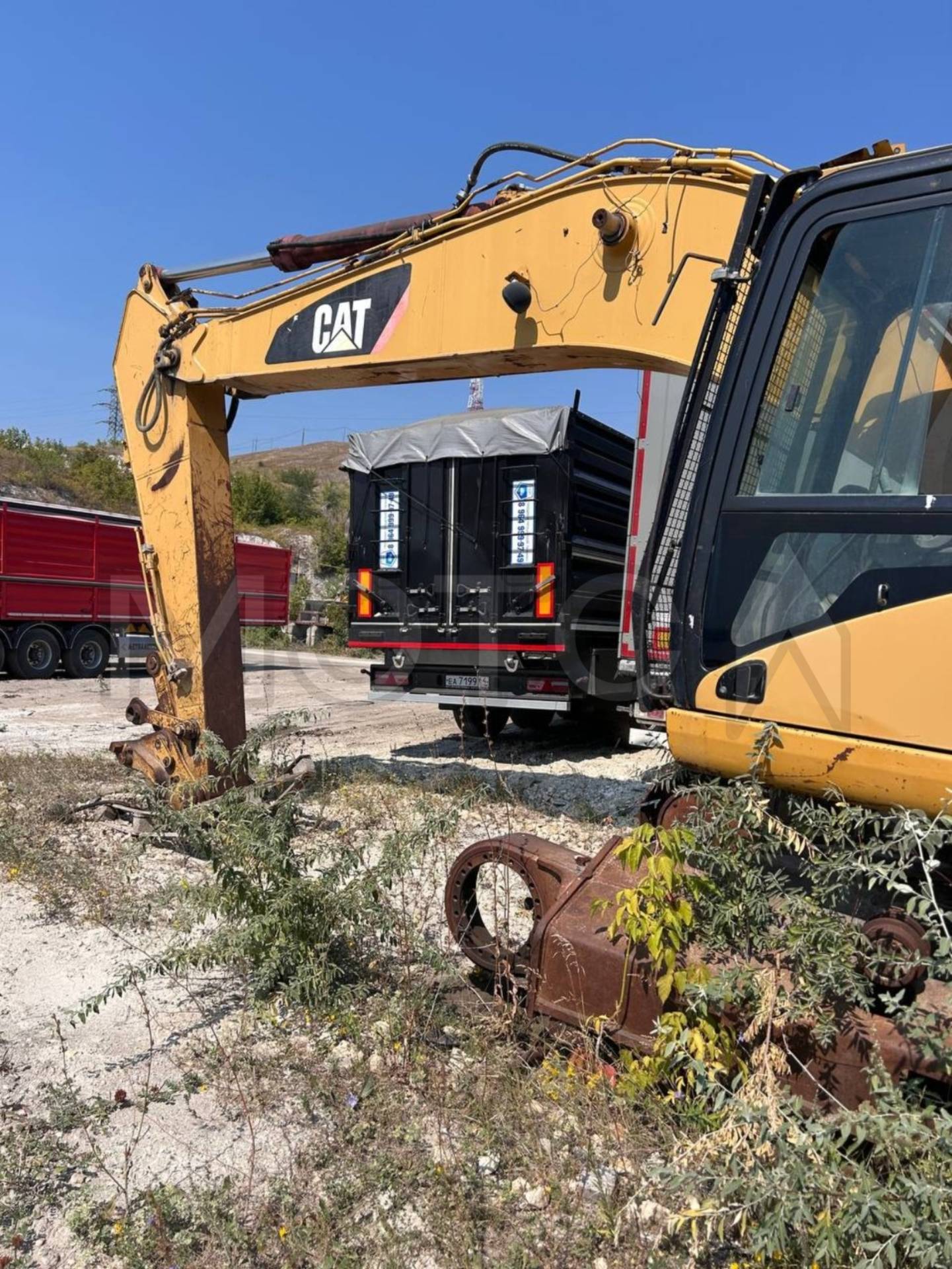 Экскаватор CAT 325DL, 2008 года - Изображение 1